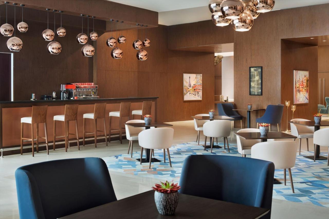 Le Meridien City Center Doha Dış mekan fotoğraf
