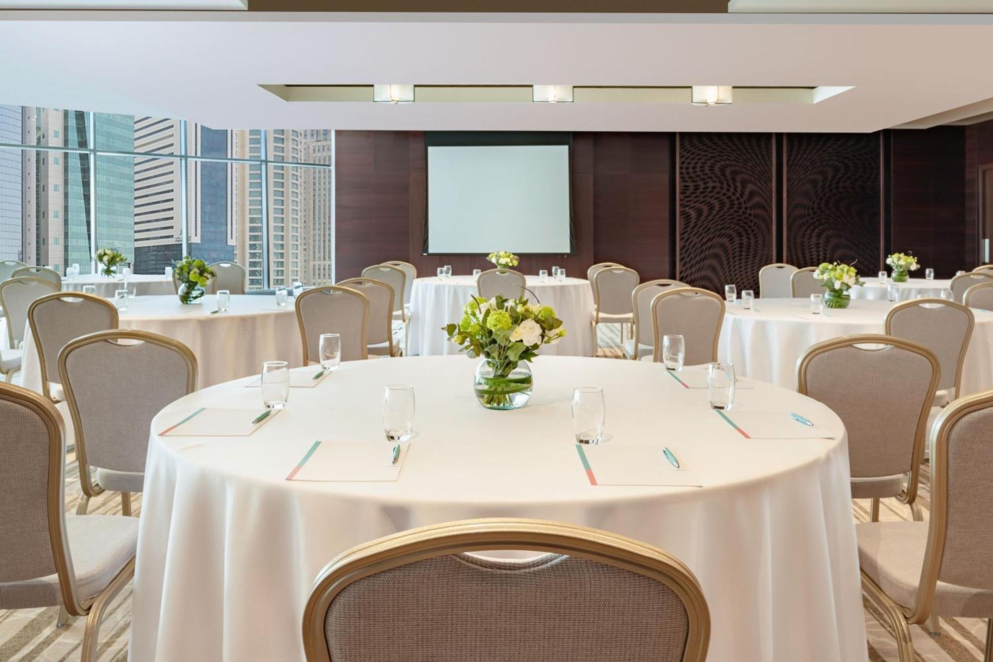 Le Meridien City Center Doha Dış mekan fotoğraf