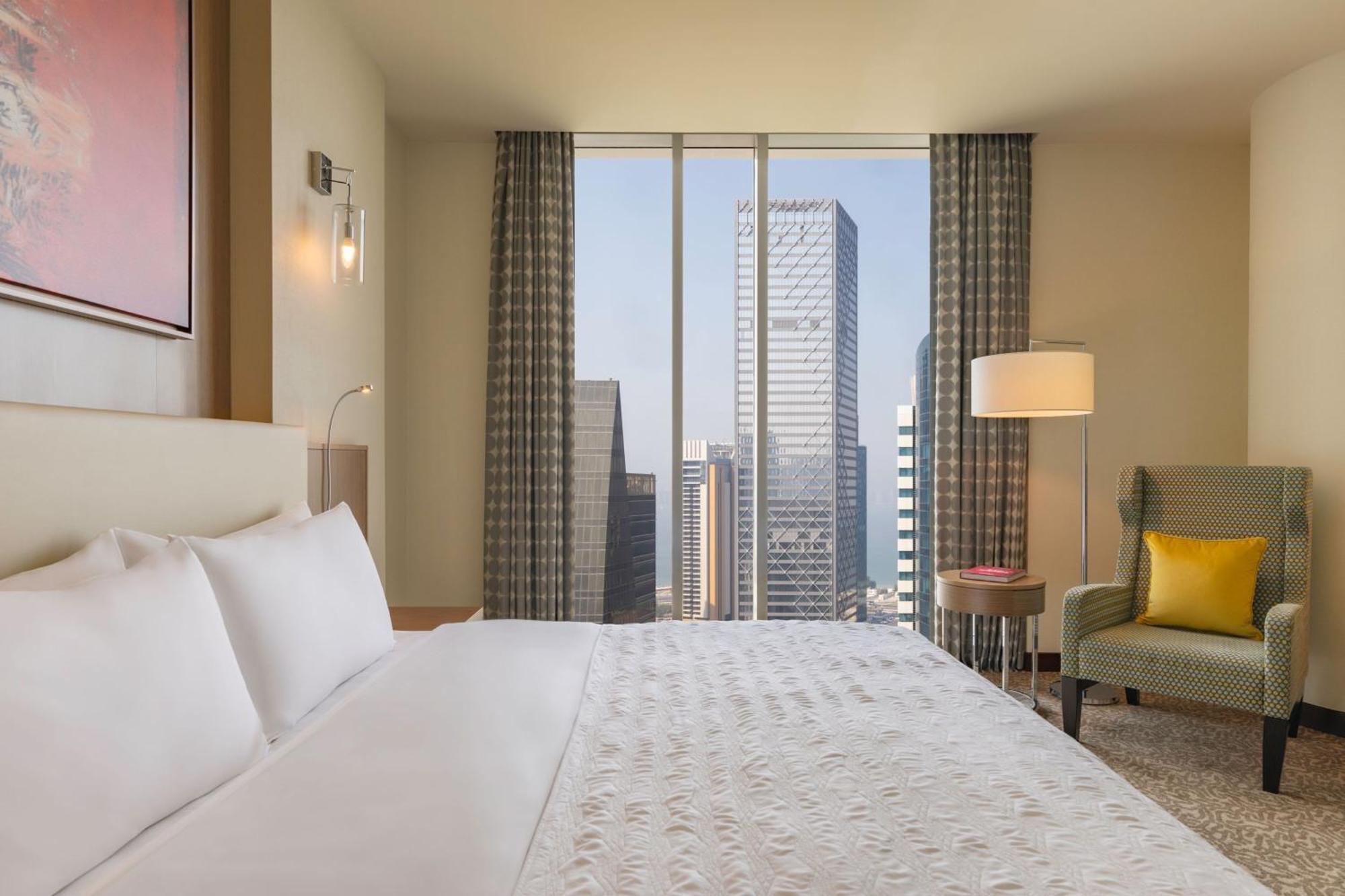 Le Meridien City Center Doha Dış mekan fotoğraf
